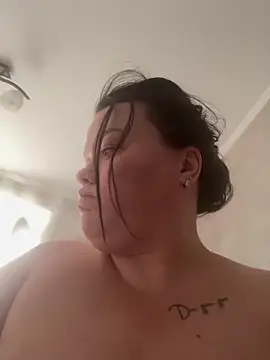 SunnyLeila2101's cam snapshot