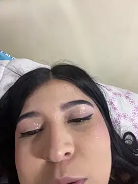 Vliacoooper2 live sex cam