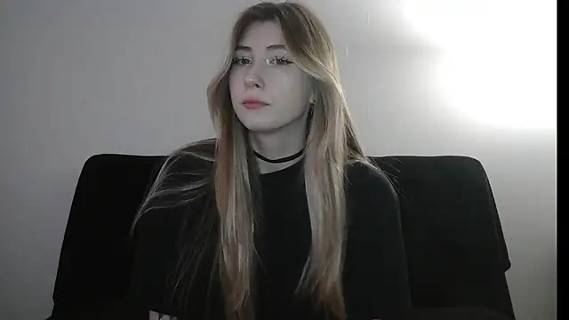 ErikaShyy live sex cam