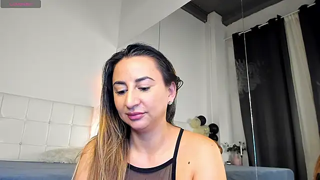 AmiraRees's cam snapshot