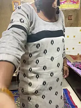 Meera_xxx's cam snapshot