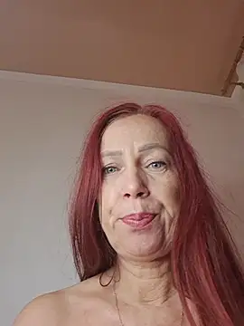 BlueHOT-MILf's cam snapshot