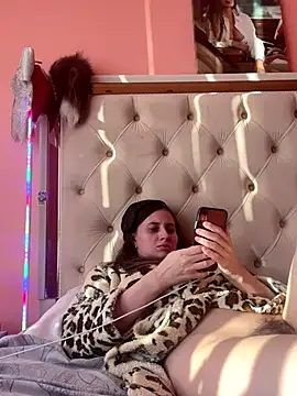 Flossy_Vettie's cam snapshot