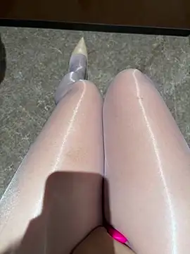 Mia-77's cam snapshot