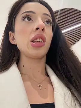 YeaLina live sex cam