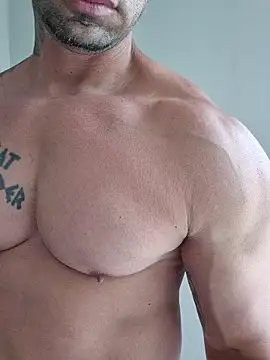 badbrown live sex cam