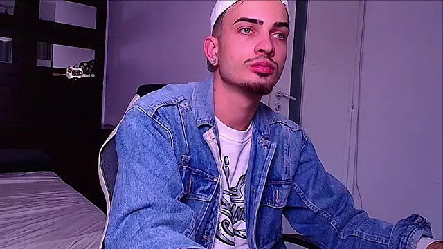 BrandonTate live sex cam