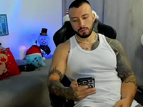 Dave-Max01 live sex cam