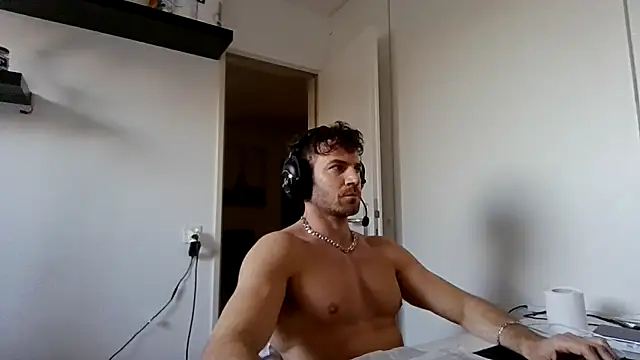 alpha-hunk live sex cam