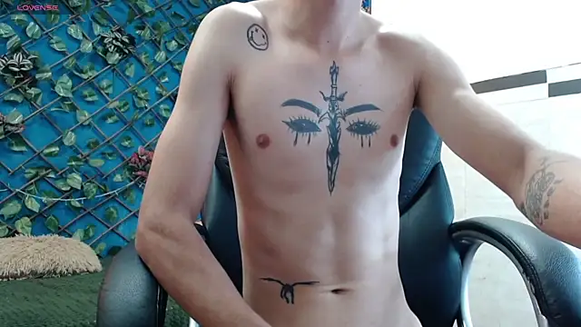 LucassSmith11 live sex cam