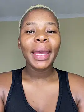 MiyaXo2 live sex cam