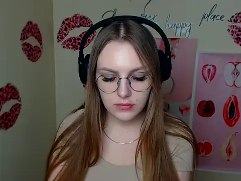 _AlMamiyy_ live sex cam