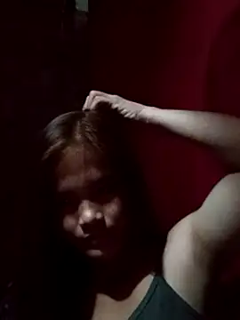 Pretty-Queen21 live sex cam