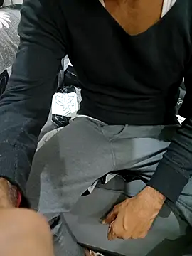 fuckgirl143143 live sex cam