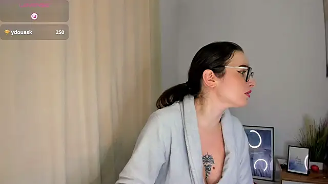 MissJudith's cam snapshot