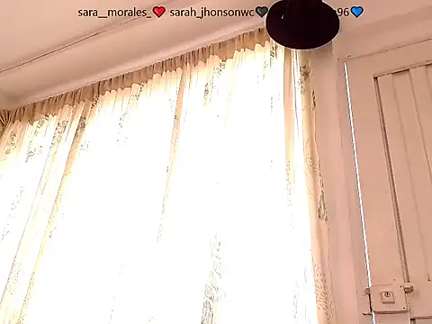 saara_johnson496 live sex cam