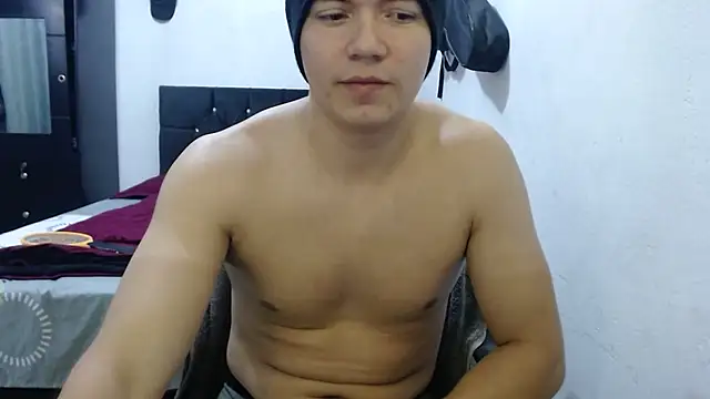 suckmydickbitch97 live sex cam