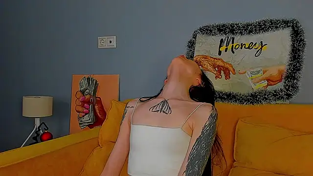 Ellen_Hops's cam snapshot