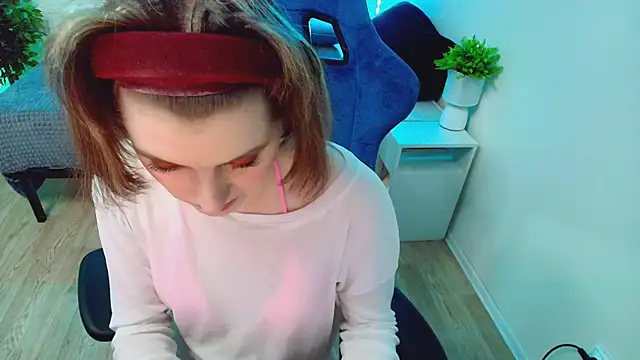 CranberryHot's cam snapshot