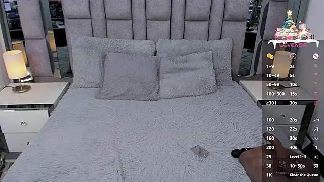 EMMAHILL1's cam snapshot