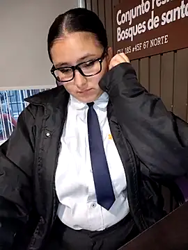 Cute_Penelope live sex cam