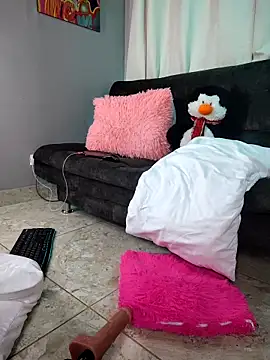 BonnieRitz live sex cam