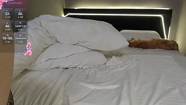 LadySambuca live sex cam