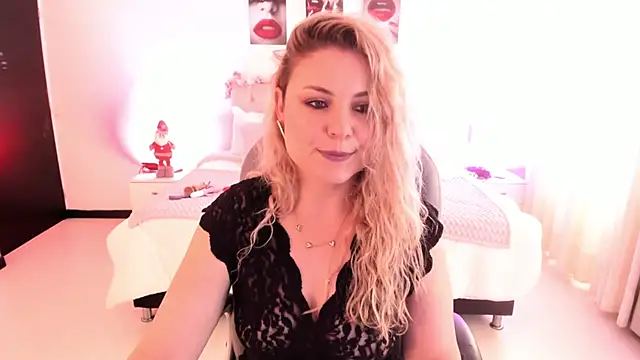 Violeta_Hotter live sex cam