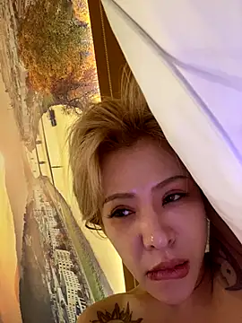 Sunflower-77 live sex cam