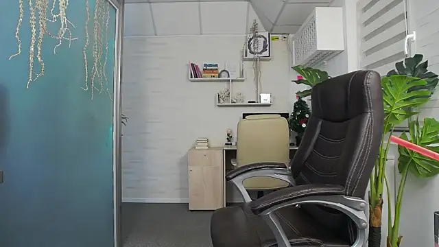 GlamKate's cam snapshot