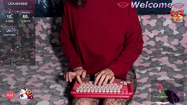 JaneRoger's cam snapshot