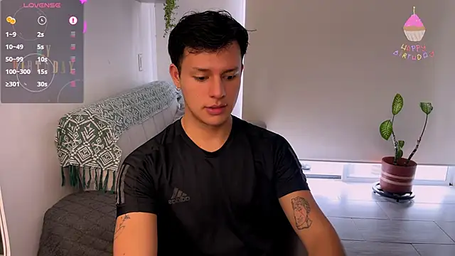 Alexxblue live sex cam