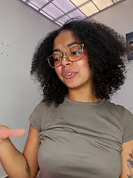 __VioletaHeaven__'s cam snapshot