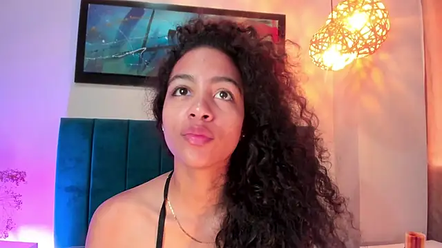 AntonellaHall_ live sex cam