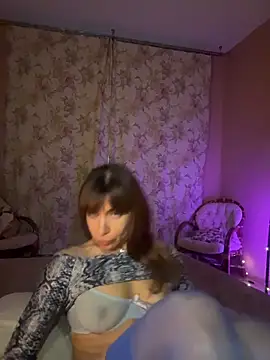 Mary_Kiitty's cam snapshot