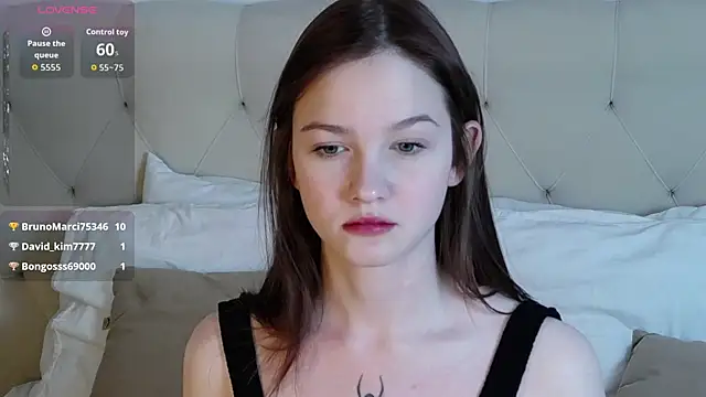 MichelleRoux's cam snapshot