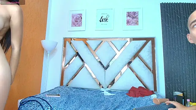 Antonella_And_Thiago live sex cam