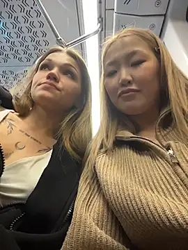 Aiko_Yumi's cam snapshot