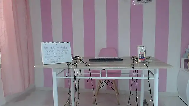 zaleya_mateus's cam snapshot