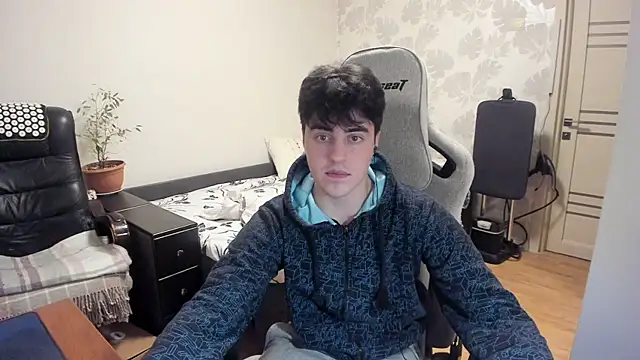 Knuckles17's cam snapshot