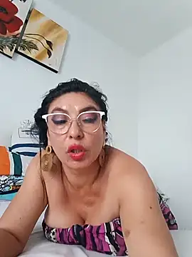 katysquirtdirty's cam snapshot