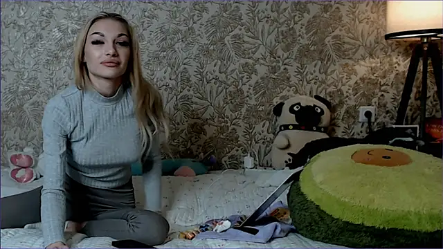 Ella_Milla live sex cam
