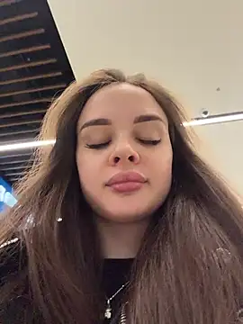 KristiRich live sex cam