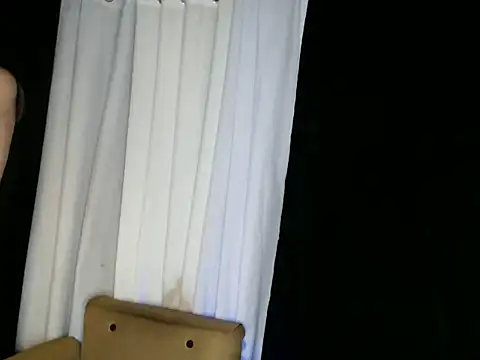 Ariluvsyou's cam snapshot