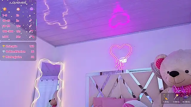 Jazmin_tay's web cam