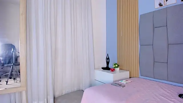 Stefany_gonzales_'s cam snapshot