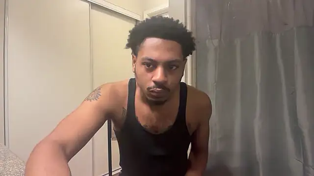 Yungandhungd live sex cam