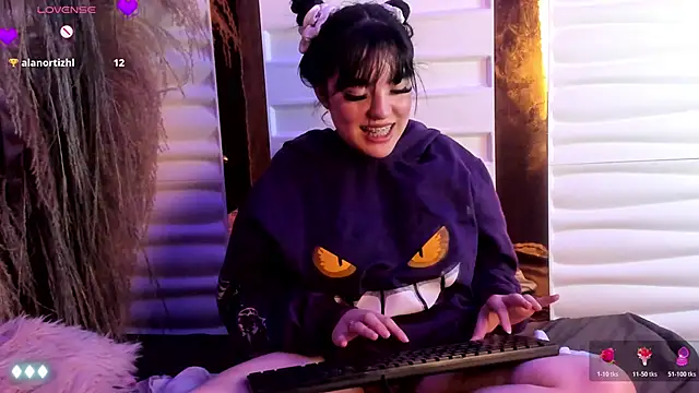 bubble__angel__'s cam snapshot