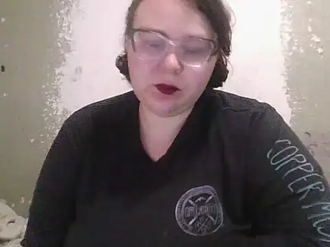 callmesiren's cam snapshot