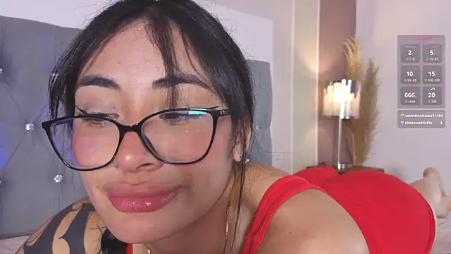 aprildreams19 live sex cam